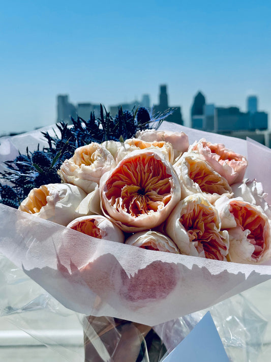 Dozen Juliet Roses & Eryngium Bouquet